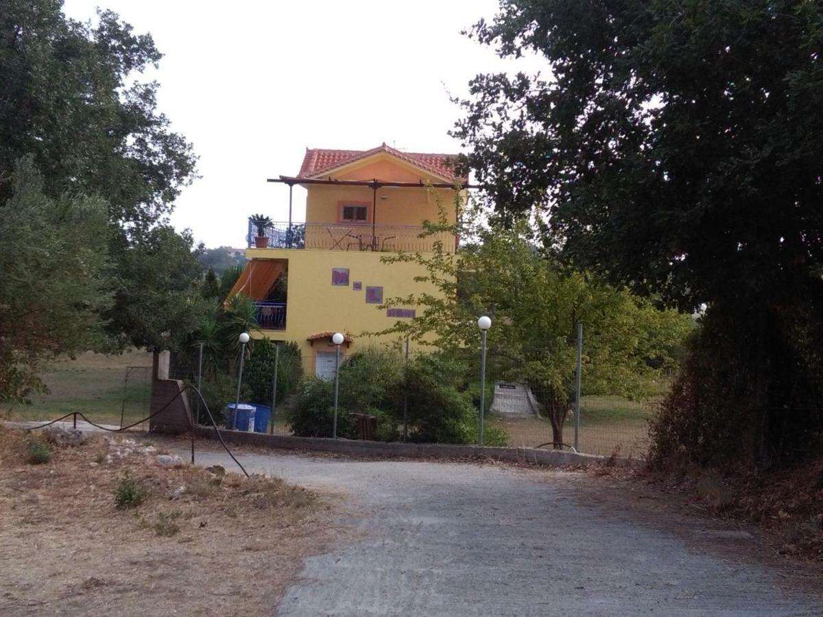 M&L Studios Valerianos Luaran gambar